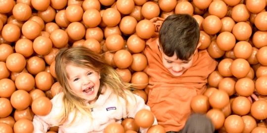 kids in bean ball pit 